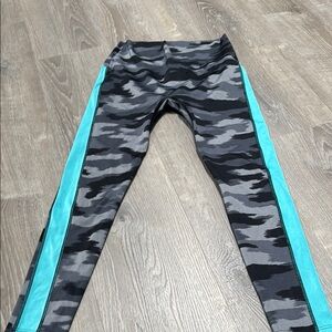 K-DEER 7/8 Sneaker Length Warrior One Size XL leggings